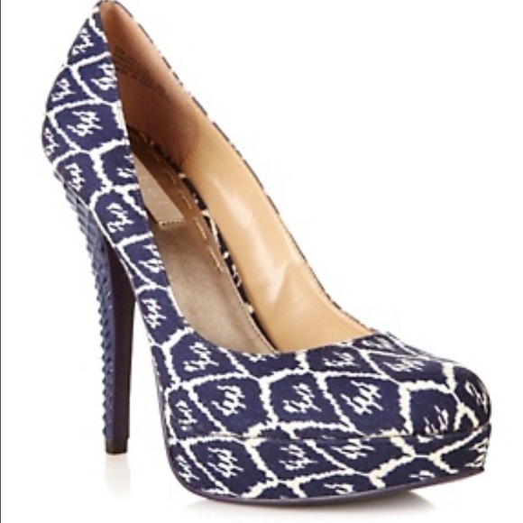 Rachel Roy heels size 8.  New in box.