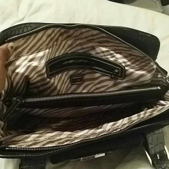 GUESS bag - Picture 2 of 4