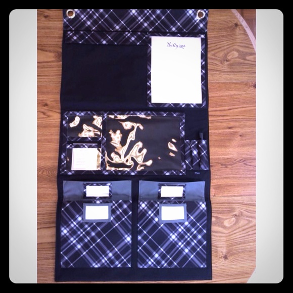 Thirty One Hang Up Organizer Black Plaid