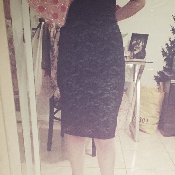 black lace skirt - Picture 1 of 1