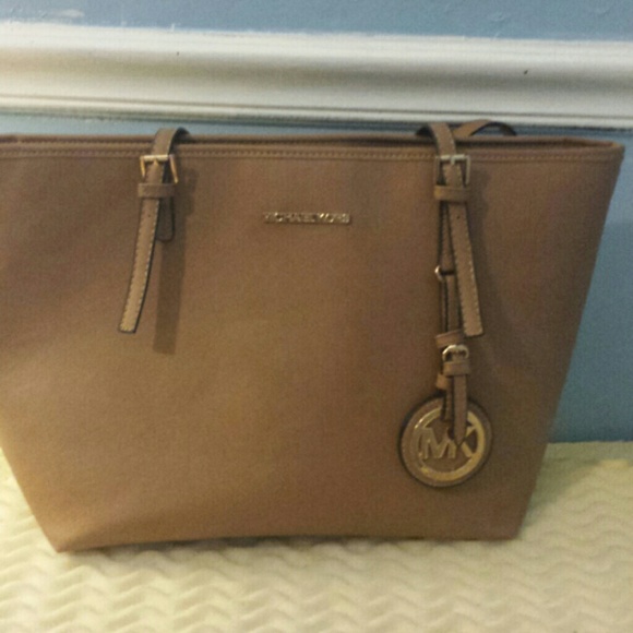 Michaels kors purse