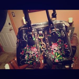 Ed hardy purse