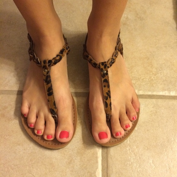 ** SOLD** Cheetah Print Sandals
