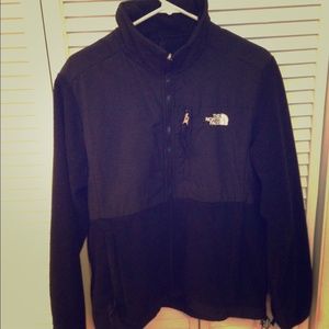 Black north face fleece