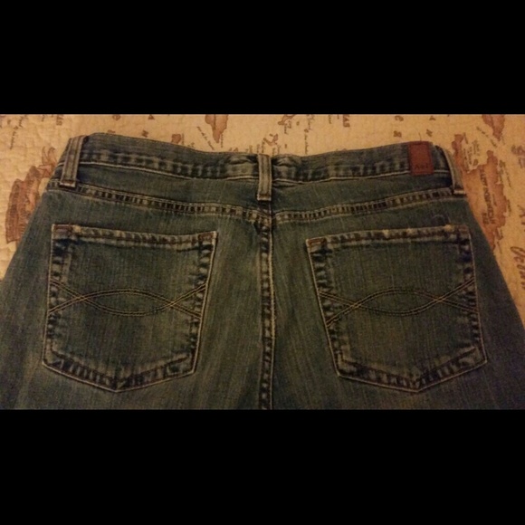 SOLD IN BUNDLE , style Madison,10 R. - Picture 2 of 4