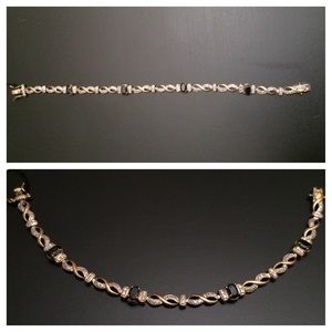 🚫SOLD as part of a bundle🚫🆕💎Elegant bracelet💎