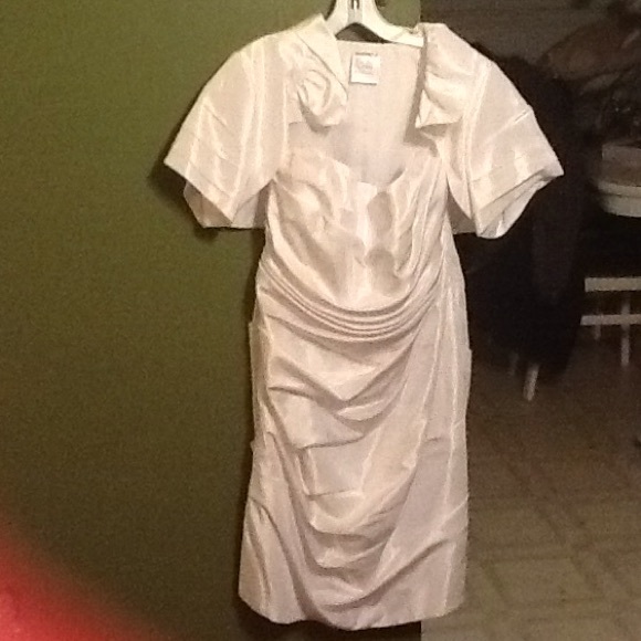 Nwt wedding dress