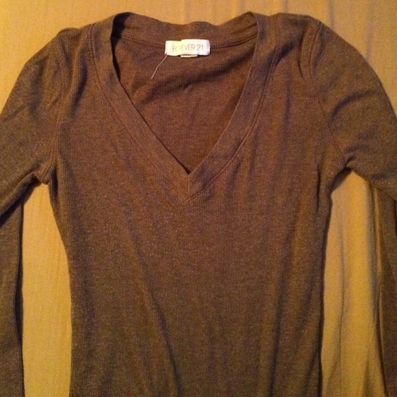 Brown long sleeve v neck