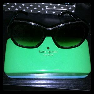 Authentic kate spade sunglasses