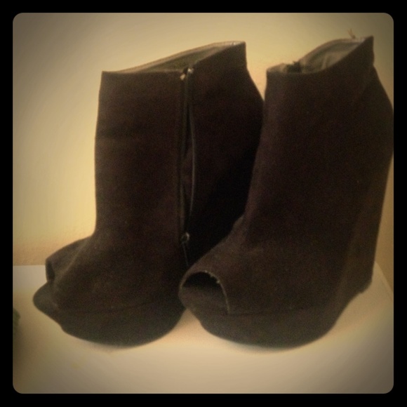 Black booties
