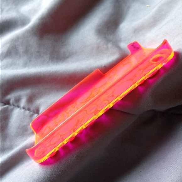 Victoria's Secret PINK iPhone 4/4s case - Picture 3 of 4