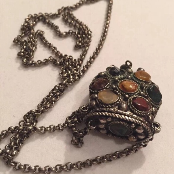 Silver & Agates Stones Vintage Pill Box Necklace