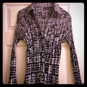 Puckered fabric button down dress shirt, size L