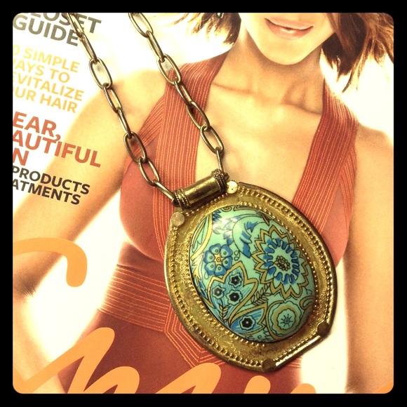 Jewelry - Cato Sweater and Necklace