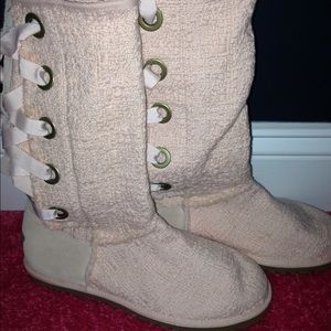 NEW heirloom pink apricot lace up ugg boots