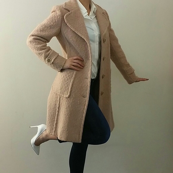 Stylish Pink coat - Picture 4 of 4