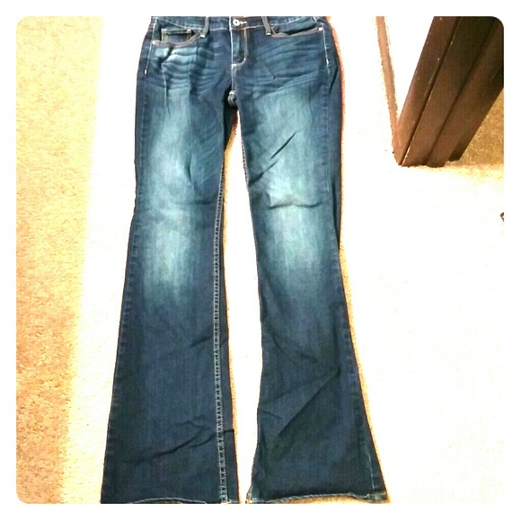 2 pairs Arizona bootcut jeans size 7 average