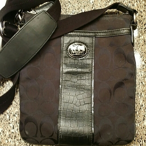 Coach Shoulder Bag