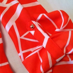 ❤Sold❤ Pop Of Sunshine!!