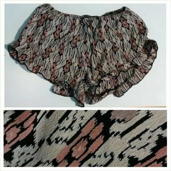 Brandy Melville shorts