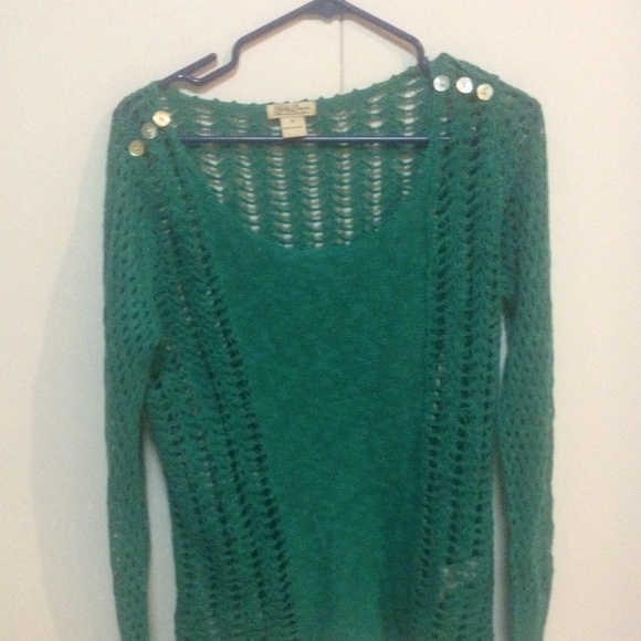 Long sleeve green lucky shirt