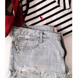 Stonewash shorts.