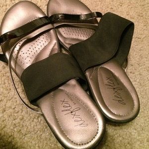 Black Dexflex by Payless Comfort Padded Wedges