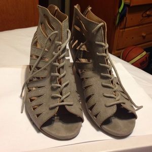 Grey suede wedge