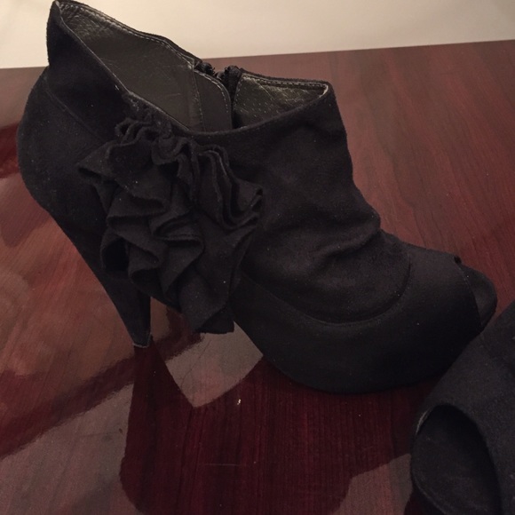 Bootie - Picture 2 of 2