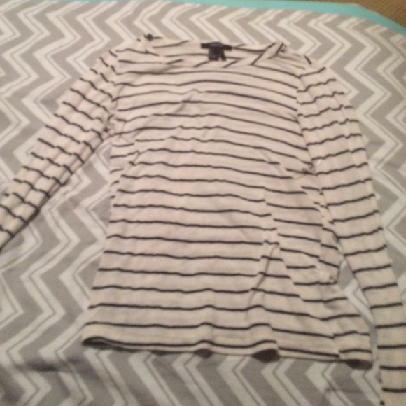 Forever 21 cute long sleeve