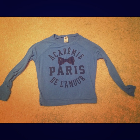 Long sleeve shirt