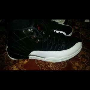 Jordan Retro 12 Playoff