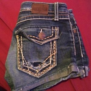 BKE shorts reservered for Taunie :)