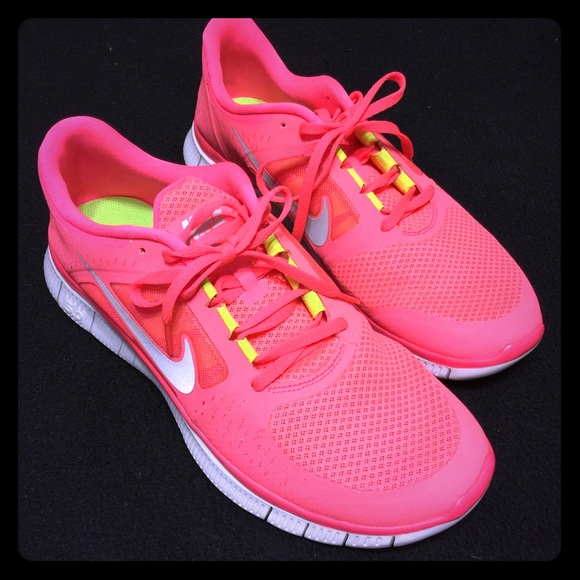 ❌❌SOLD❌❌Women's Nike Free Run 3 5.0