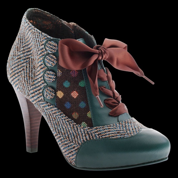 Poetic Licence ankle boots!! NWT