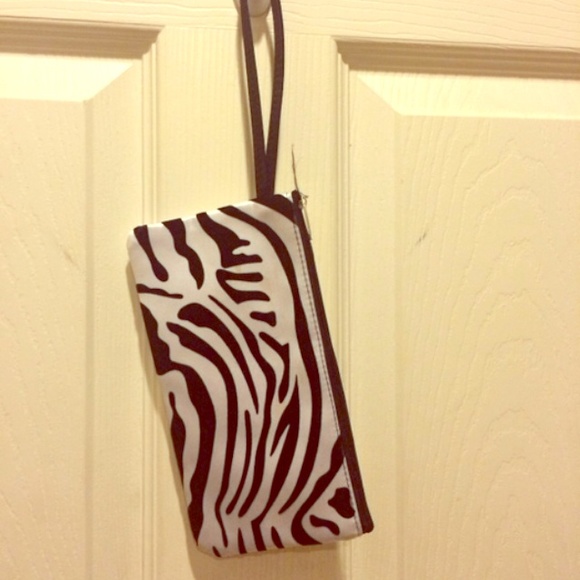 Zebra Clutch