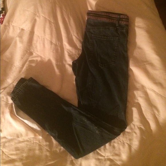 Distressed Roxy Jeans