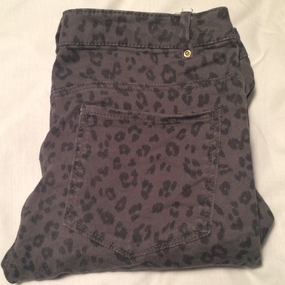 H & M leopard print jeans