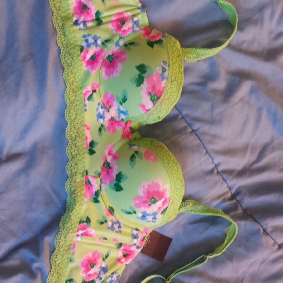 Green Floral Lace Bra
