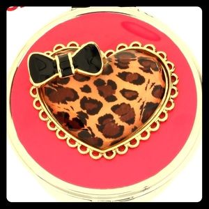 Betsey Johnson Pink & Leopard Heart Compact