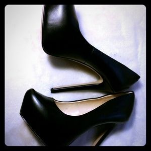 Jessica Simpson 'jasmint' pumps