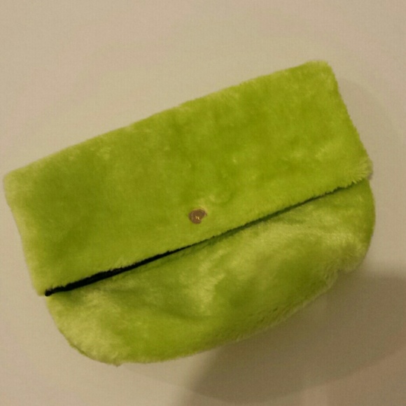 Neon Green Fur Clutch - Picture 2 of 4