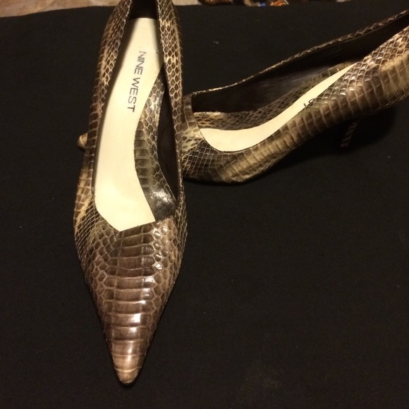 Ladies snake print brown shoes
