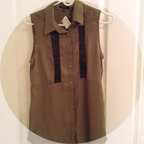 Olive Green & Black Lace Collared Sleeveless Top