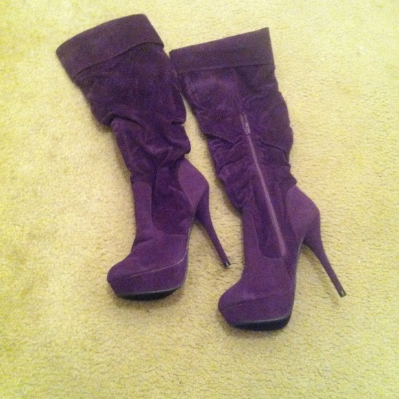 Brand NEW❗️❗️❗️Knee High Boots!