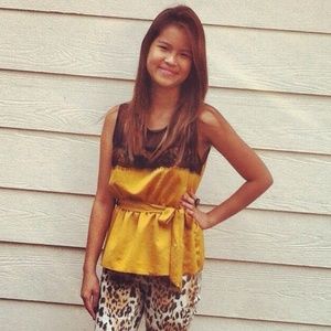 YOYO 5 MUSTARD & BLACK LACE TOP