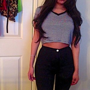 Kylie Jenner look alike top NWOT