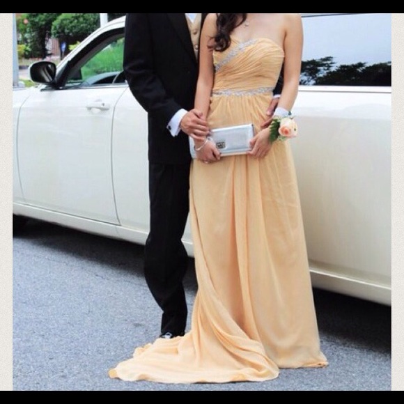 Prom dress