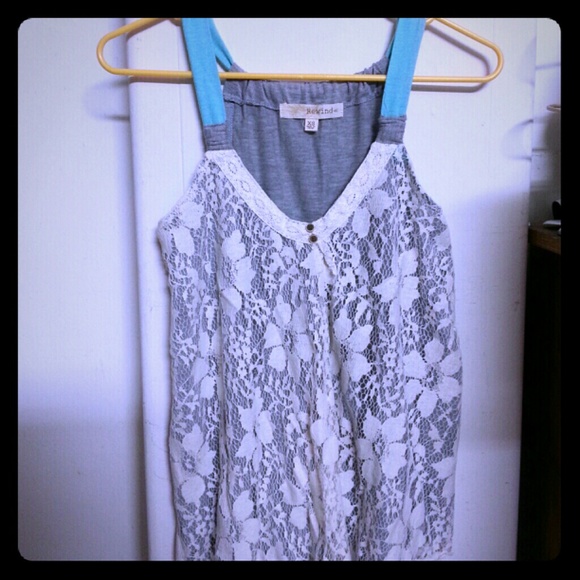 Flower lace top XS