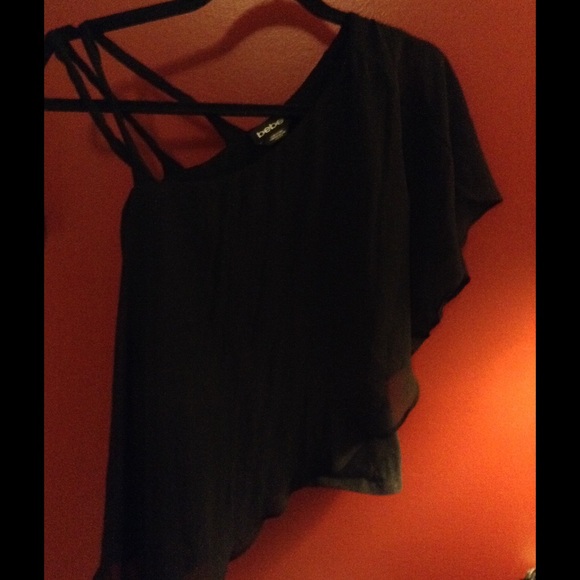 Bebe asymmetrical top size xxs